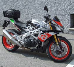 Kit fijación de bolsa kriega aprilia tuono