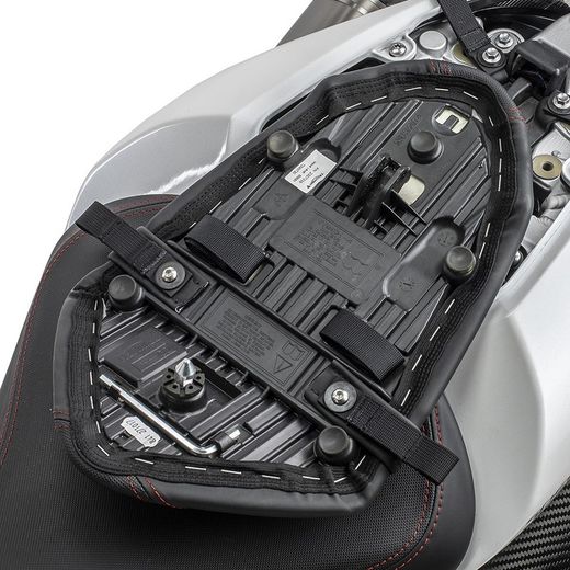 Kit fijación de bolsa kriega triumph speed triple fit kit