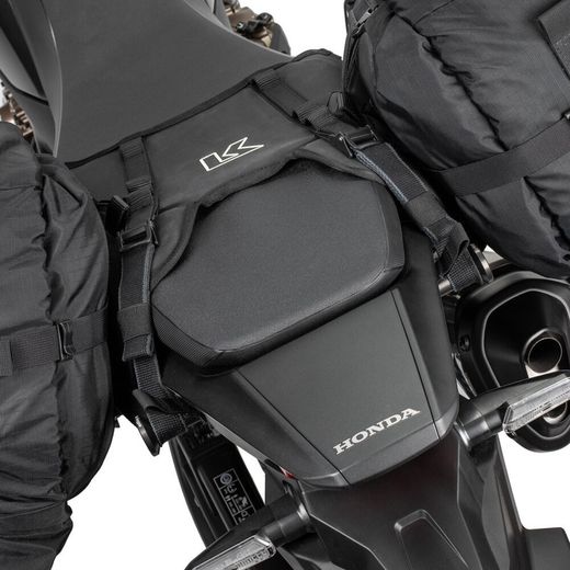 Soporte kriega overlander-s os-base para bolsas os honda africa twin crf1100
