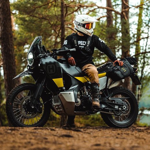 Soporte kriega overlander-s os-base para bolsas os husqvarna norden 901