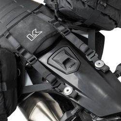 Soporte kriega overlander-s os-base para bolsas os ktm 690 / husq 701 / gasgas 700